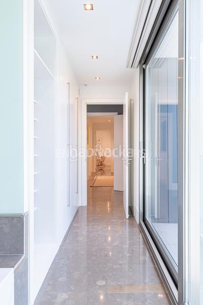 Foto a35c34d8-66a9-4cb6-9e56-7cb15c915672. Haus mit heizung parking pool in Bonanza Boadilla del Monte