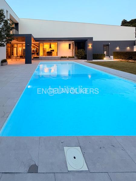 Foto ae8aadf1-7856-4326-bb2a-20ac07330f05. Haus mit heizung parking pool in Bonanza Boadilla del Monte