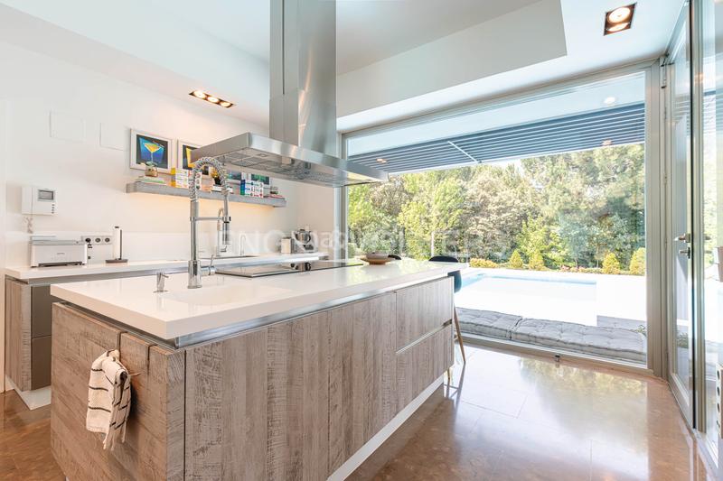 Foto bf8dac78-0b81-473e-becf-345e3d9bdc92. Haus mit heizung parking pool in Bonanza Boadilla del Monte