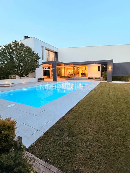 Foto d2352dd1-4b68-4156-af49-6b29b9f6b7b9. Haus mit heizung parking pool in Bonanza Boadilla del Monte