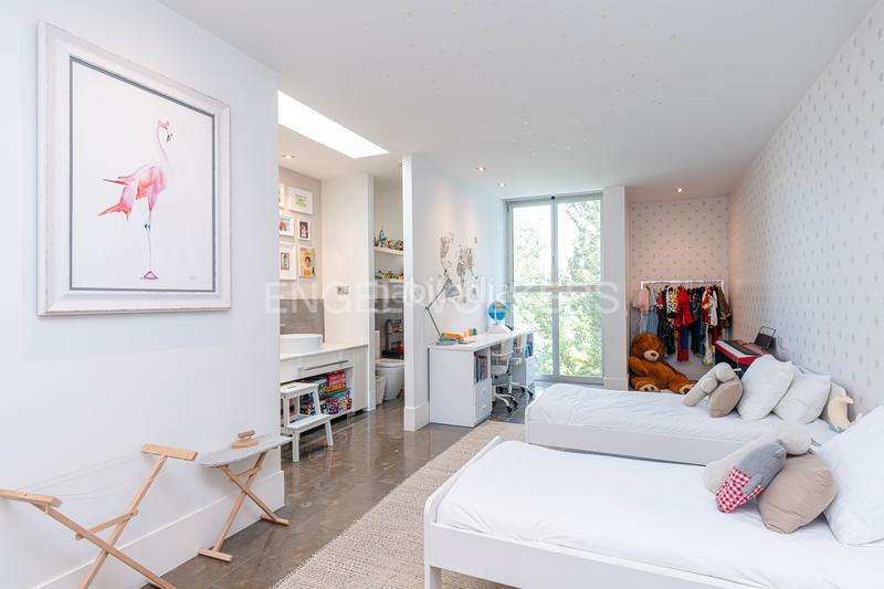 Foto dced3559-0304-427a-9b64-7c03e77aefa3. Haus mit heizung parking pool in Bonanza Boadilla del Monte