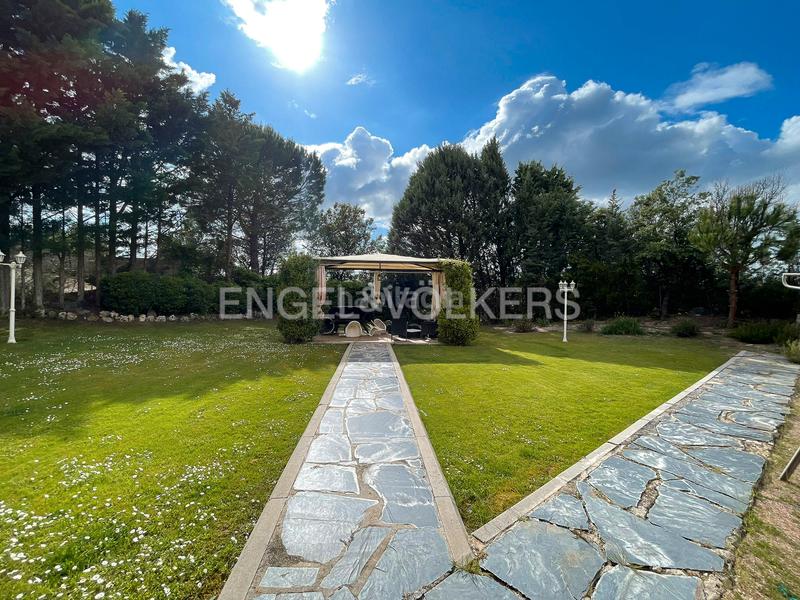 Foto 04ee9ee9-4826-4d5a-9a1c-0ccd664f0c74. Casa con riscaldamento parcheggio piscina in Ciudalcampo