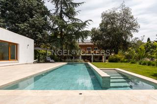 Haus in Monte el Pilar. Exclusivo chalet en pinar del plantío