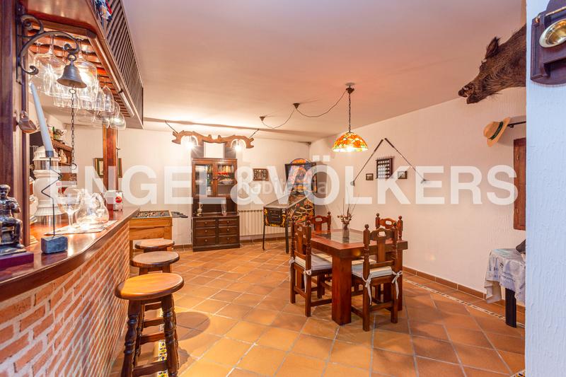 Foto 37c65ebd-4f15-488f-93d7-2557d5163e91. Haus mit heizung parking pool in Fontenebro-Altavista Collado Villalba