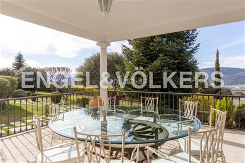 Foto 3842795e-5617-498a-b078-4f5026138d19. Haus mit heizung parking pool in Fontenebro-Altavista Collado Villalba