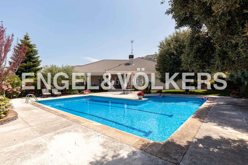 Foto 60190c24-a19c-4b15-9cd4-12e7d20de79b. Haus mit heizung parking pool in Fontenebro-Altavista Collado Villalba