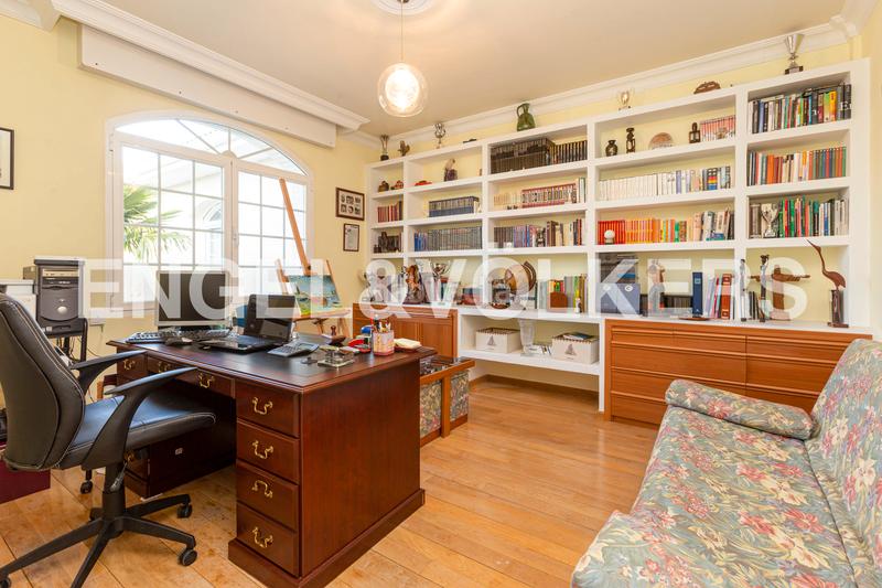 Foto 7b0ab2a1-0c2b-40b1-881b-6f27eb84c1dd. Haus mit heizung parking pool in Fontenebro-Altavista Collado Villalba