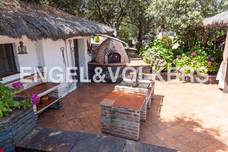 Foto ada3eabf-7b99-4df3-b403-b8b9323d71e7. Haus mit heizung parking pool in Fontenebro-Altavista Collado Villalba