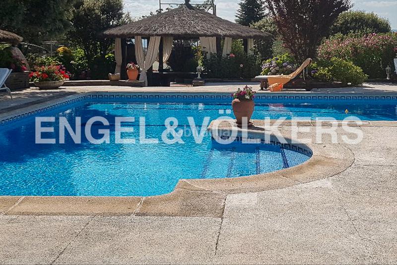 Foto d2f3073b-a504-4629-96df-5e610d770b43. Haus mit heizung parking pool in Fontenebro-Altavista Collado Villalba