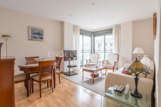 Apartament  Calle de tomás lópez. Exclusiva propiedad en goya luz y confort en el corazón de salam