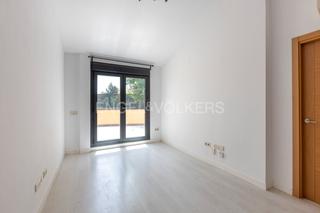 Alquiler Apartamento  Avenida séptima. Coqueto apartamento de un dormitorio con terraza cerca del aerop