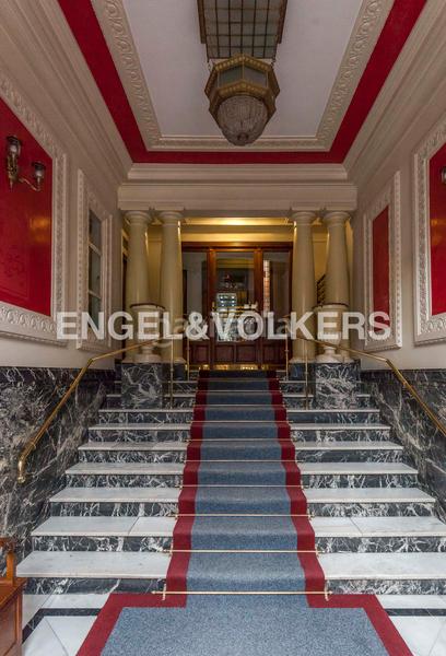 Foto 5296e10b-616c-4e90-9ce5-f8f90645f2d7. Alquiler apartamento piso noble enfrente del parque del retiro en alquiler en Madrid