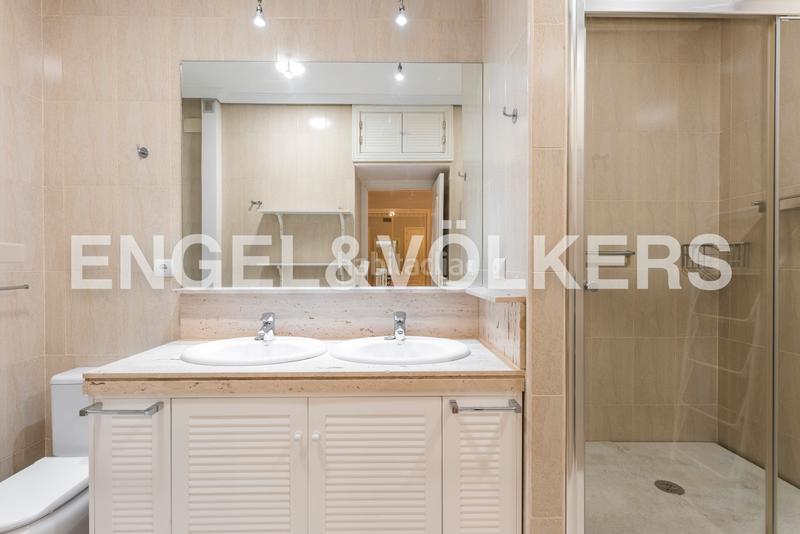 Foto 5c73d43b-07de-4cf8-839f-70106703e881. Location appartement avec chauffage dans Recoletos Madrid