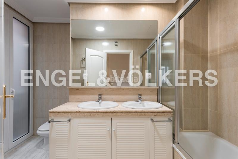 Foto f8e196ca-08d3-4334-9fe5-4a4619028efa. Location appartement avec chauffage dans Recoletos Madrid