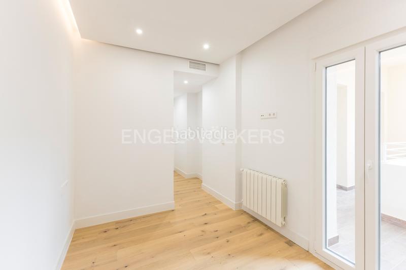 Foto 104582db-9977-4d01-988b-83b988400f84. Alquiler apartamento piso obra nueva con terrazas en jardín de san federico en Madrid