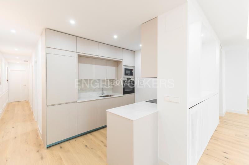 Foto 612f1c97-7974-4507-8a43-1acf843e69c8. Miete appartement mit heizung in Goya Madrid