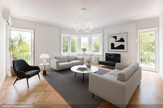 Alquiler Apartamento en Almagro. Propiedad exclusiva de seis dormitorios, sin amueblar, con mucha