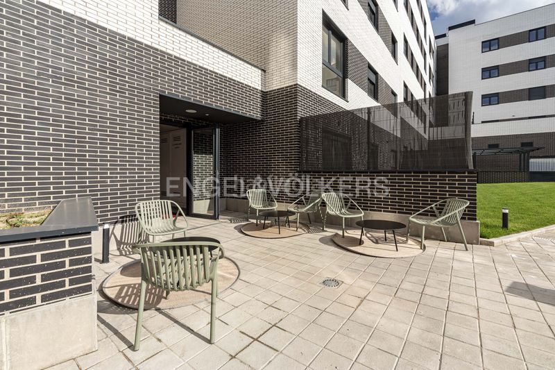 Foto 4e9c8f89-8bf4-45b7-9e14-236be46f1b87. Alquiler piso obra nueva piso de 2 dormitorios en barajas en Madrid