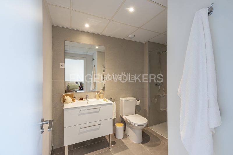 Foto b1a52f16-6143-4325-9c38-9cd301cbd479. Alquiler piso obra nueva piso de 2 dormitorios en barajas en Madrid