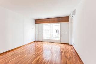Lloguer Apartament a Goya. Piso exterior, sin amueblar en calle naciones