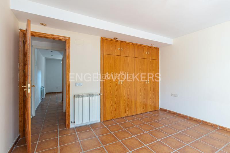 Foto e4d74c24-714b-44ed-bc76-487a711049ec. Casa amb calefacció aparcament a Mojadillas-Parque de las Infantas-El Paraiso Valdemorillo