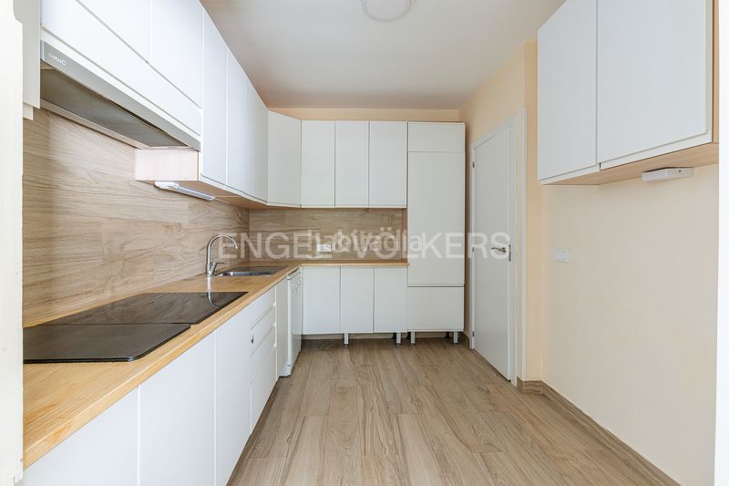 Foto 757d7012-9a6a-4e8d-b4f9-f7bb665a9e05. Casa amb calefacció aparcament a Mojadillas-Parque de las Infantas-El Paraiso Valdemorillo