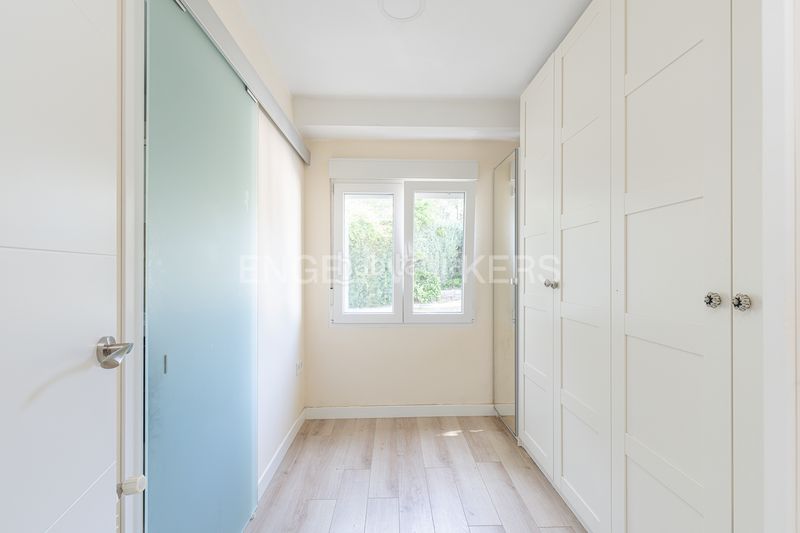 Foto ce4eb97c-110c-49cf-ba74-15d4284e9e62. Casa amb calefacció aparcament a Mojadillas-Parque de las Infantas-El Paraiso Valdemorillo