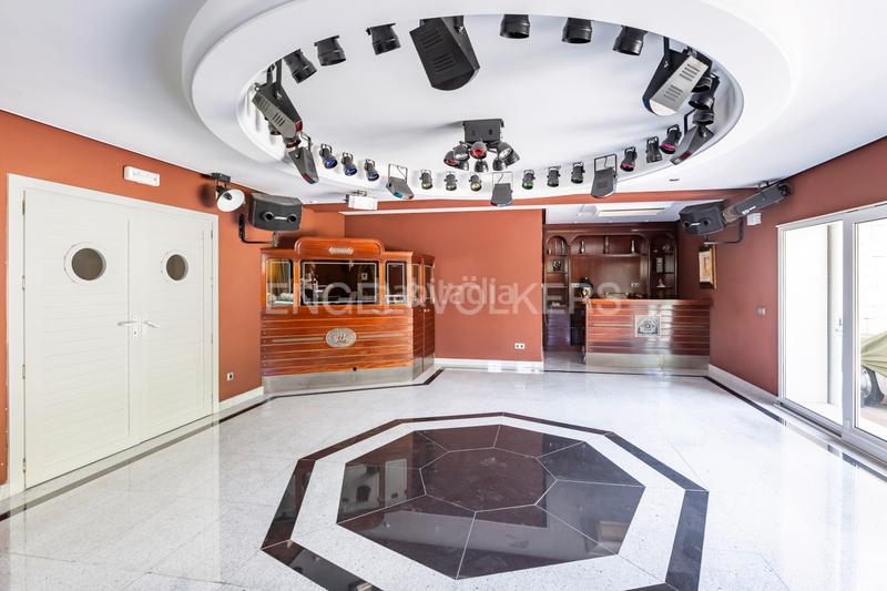 Foto 1881ed53-f3da-4fc9-9d4a-d92542db805a. Maison avec chauffage parking piscine dans Santo Domingo