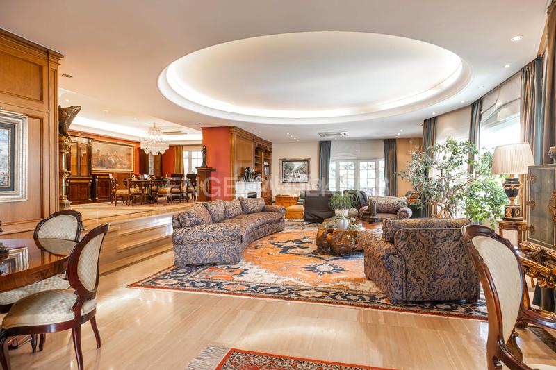 Foto 7a487929-193d-4cd9-9394-be244d63f234. Maison avec chauffage parking piscine dans Santo Domingo