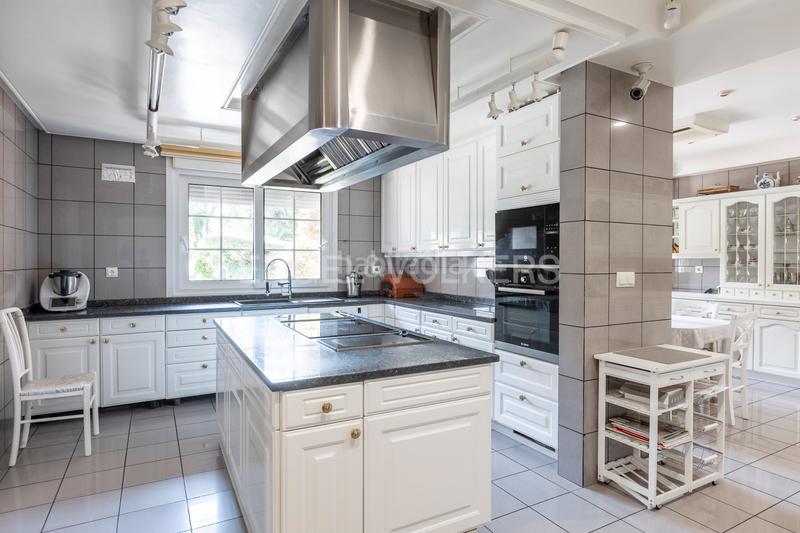 Foto fb1e06d6-c09e-4e01-9823-fea5f8f8ea7f. Maison avec chauffage parking piscine dans Santo Domingo