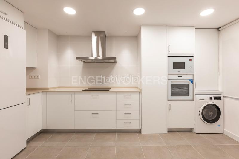 Foto 7c4abafe-a122-4f1b-8faa-fd56cade62d1. Lloguer apartament amb calefacció aparcament piscina a Madrid