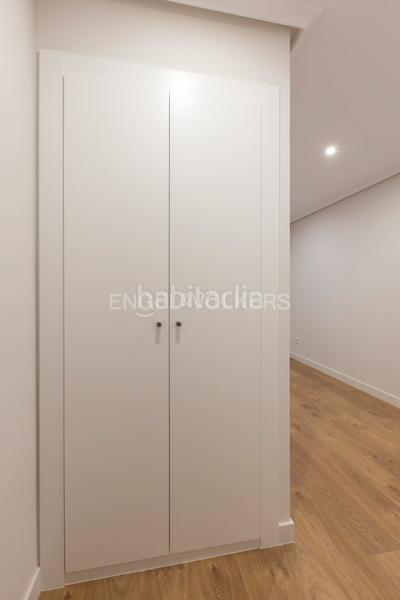 Foto e65ffcc1-ee25-42a3-b498-4791d6e8e2c4. Rent apartment with heating parking pool in La Paz Madrid