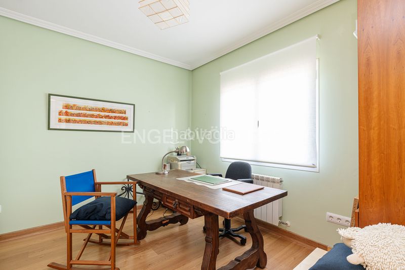 Foto c2e0c8aa-b011-4dc1-906b-5612ee58f03a. Casa amb calefacció aparcament a Mojadillas-Parque de las Infantas-El Paraiso Valdemorillo