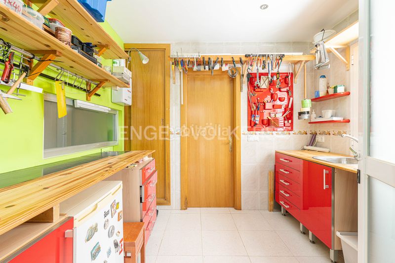 Foto c49ee9bc-5689-405f-bcbe-1095154f4055. Casa amb calefacció aparcament a Mojadillas-Parque de las Infantas-El Paraiso Valdemorillo