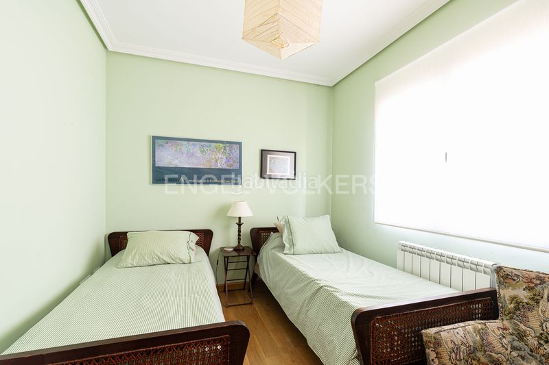 Foto dd0f6853-76aa-4bfb-a188-6e051ae91fce. Casa amb calefacció aparcament a Mojadillas-Parque de las Infantas-El Paraiso Valdemorillo
