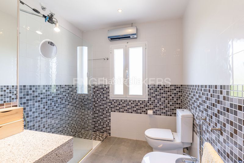 Foto f91aab6c-6e4c-46c1-acdb-3d57e31dd9cb. Casa amb calefacció aparcament a Mojadillas-Parque de las Infantas-El Paraiso Valdemorillo