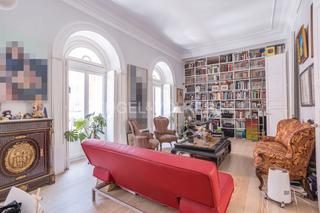 Alquiler Apartamento en Palacio. Propiedad señorial de 1856 totalmente reformada con 3 dormitorio