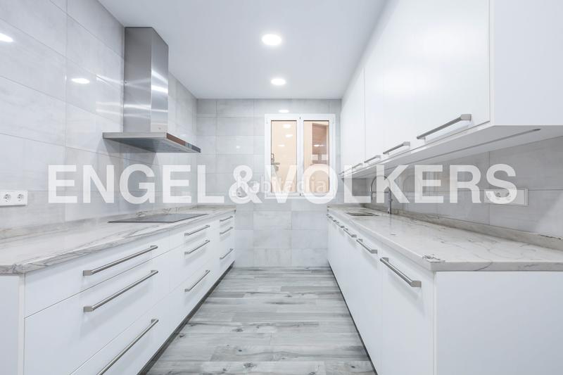 Foto 199498dd-161d-4c53-85b4-8ed179d342d2. Alquiler apartamento magnifica piso reformado con terraza en chamberí en Madrid