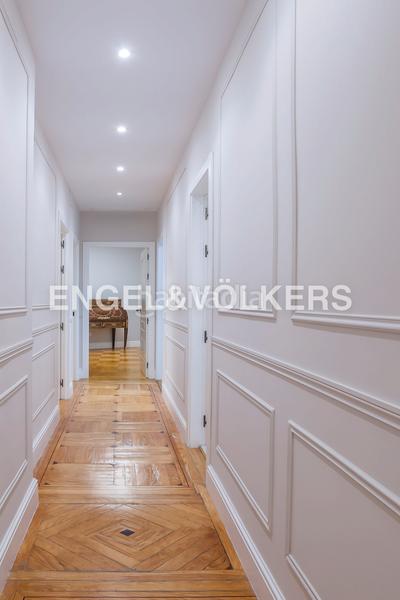 Foto 3d973153-faf5-4d24-9ca0-9d6b7391f9d8. Alquiler apartamento magnifica piso reformado con terraza en chamberí en Madrid