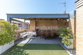 Lloguer Àtic  Avenida del talgo. Ático dúplex con amplia terraza en la azotea y vistas a madrid y
