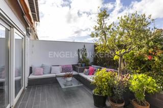 Lloguer Àtic a Ciudad Jardín. Magnífico ático con terraza privada cerca de la eae business sch