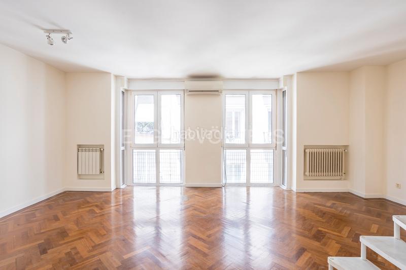 Foto 70f82f8c-1bee-40ce-b4df-d244c8e40dd7. Appartement avec chauffage parking dans Embajadores-Lavapiés Madrid