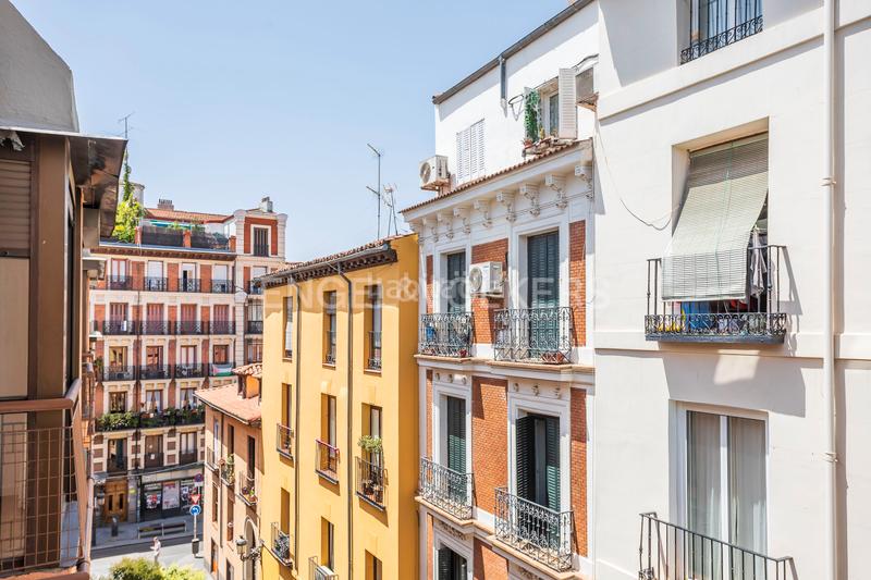 Foto 93d1d106-d77c-495b-a6e6-51565d6bd208. Appartement avec chauffage parking dans Embajadores-Lavapiés Madrid