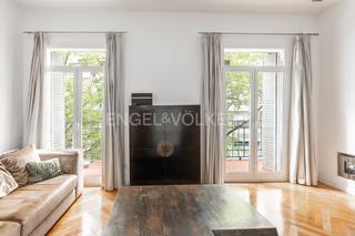 Apartamento  Alcantara. Amplia, luminosa y magnífica vivienda en lista.