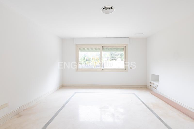 Foto c0d2c475-4bf4-4d50-9a35-38700caab6e9. Casa amb calefacció aparcament piscina a La Florida - El Plantío Madrid