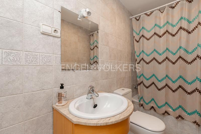 Foto 4c694b2f-abb2-4f36-be13-bda3af86d6ec. Casa unifamiliar reformado en el monte del pilar en Majadahonda