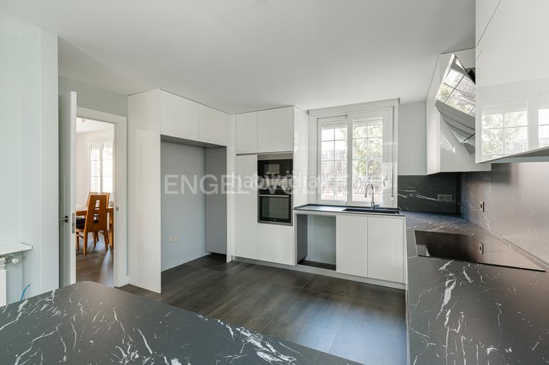 Foto a46e7ba1-e33f-4e2c-9873-f00403432835. Casa unifamiliar reformado en el monte del pilar en Majadahonda