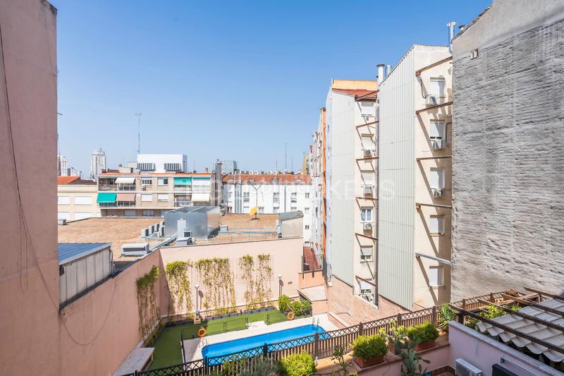 Foto 4a36fe8f-d25a-424b-8796-d1b9191fd685. Piccolo appartamento con riscaldamento parcheggio piscina in Madrid