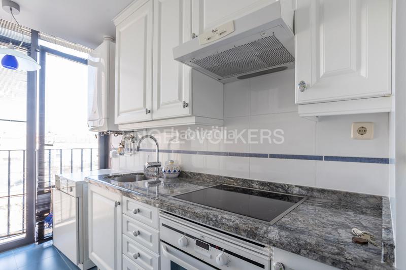 Foto 86759963-79db-4d7d-ba5c-62d62186b721. Piccolo appartamento con riscaldamento parcheggio piscina in Madrid