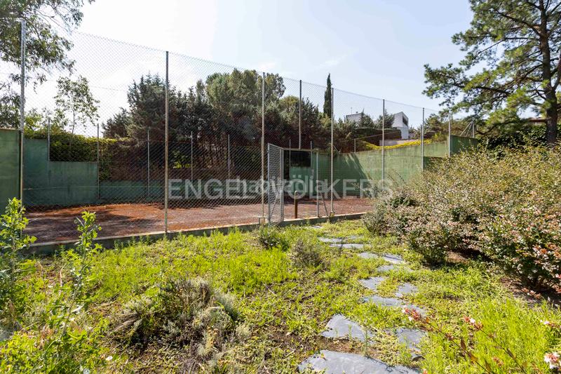 Foto 2674a9b1-f28d-442f-b225-dd96c44c1f37. Casa amb calefacció aparcament piscina a Bonanza Boadilla del Monte